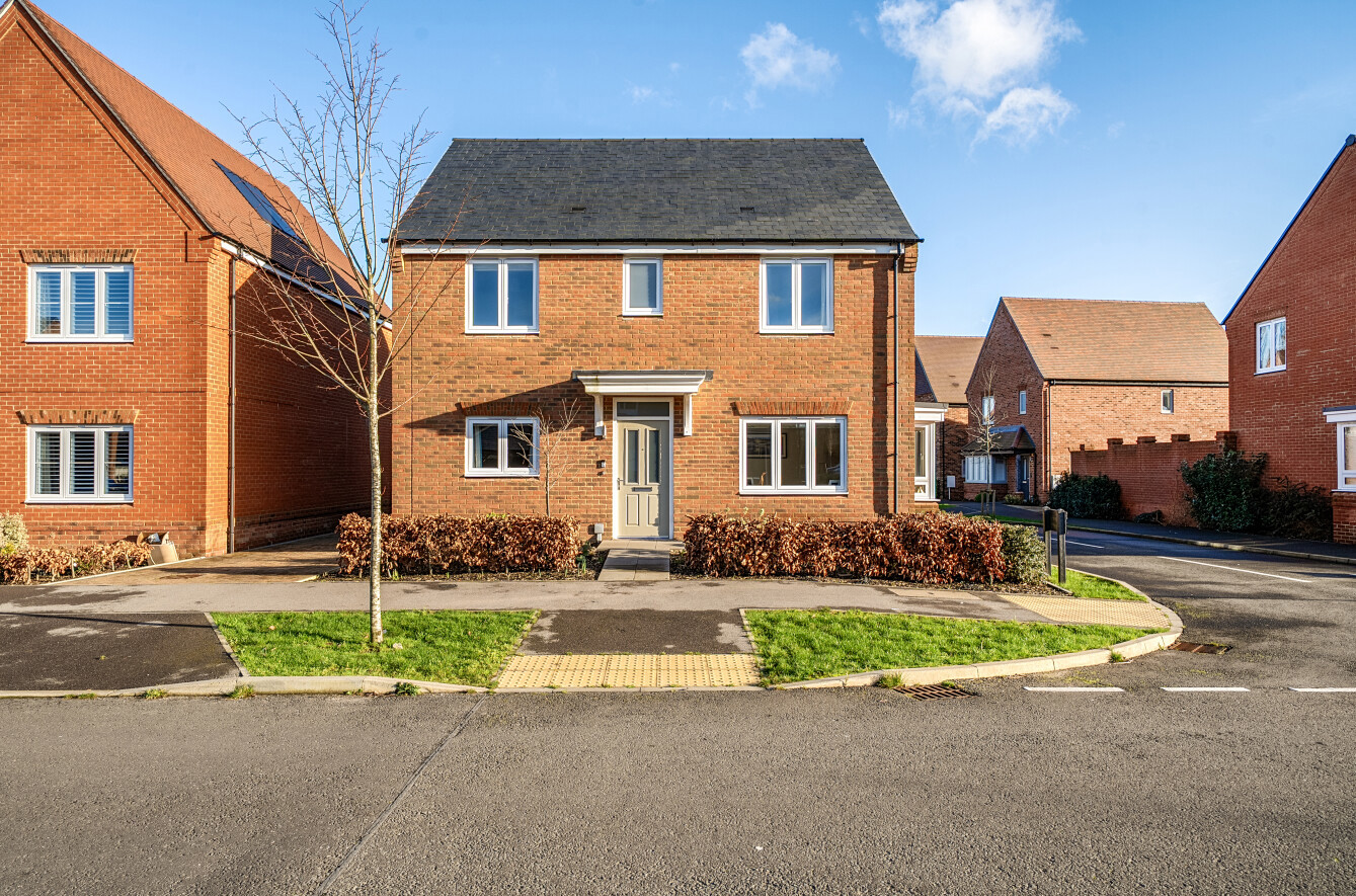 Pembers Farm Avenue, Fair Oak, Eastleigh, Hampshire, SO50