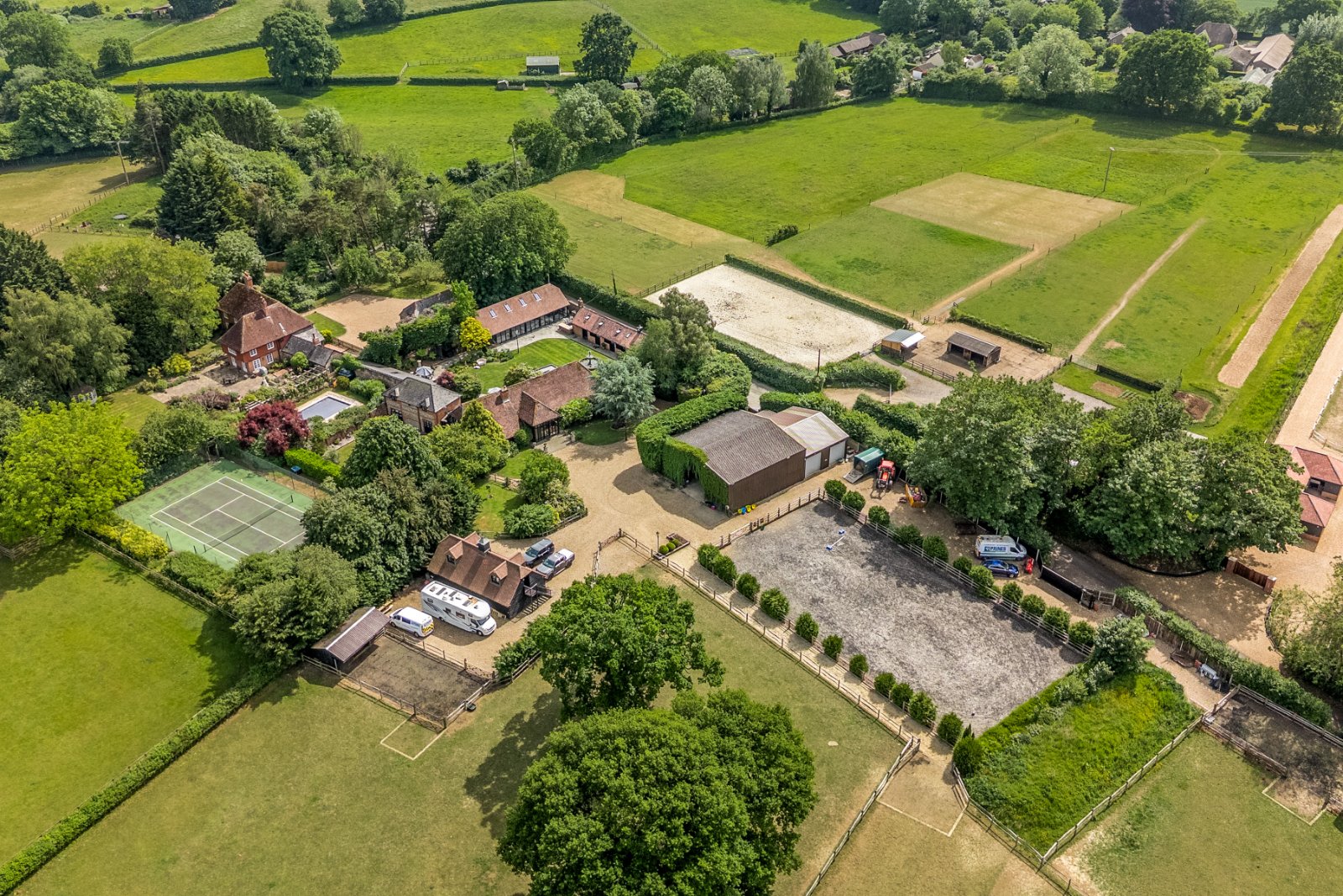 Cross Lane, Bishops Waltham, Southampton, Hampshire, SO32 Cross Lane, Bishops Waltham, Southampton, Hampshire, SO32 - Charters