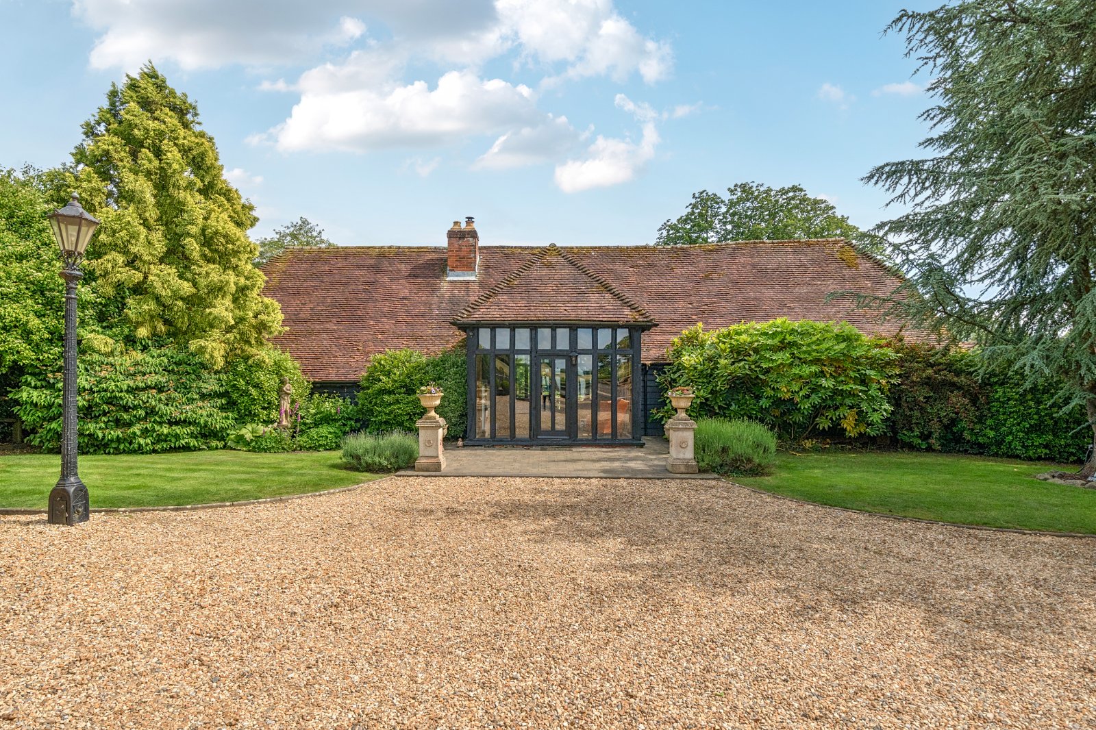 Cross Lane, Bishops Waltham, Southampton, Hampshire, SO32 Cross Lane, Bishops Waltham, Southampton, Hampshire, SO32 - Charters