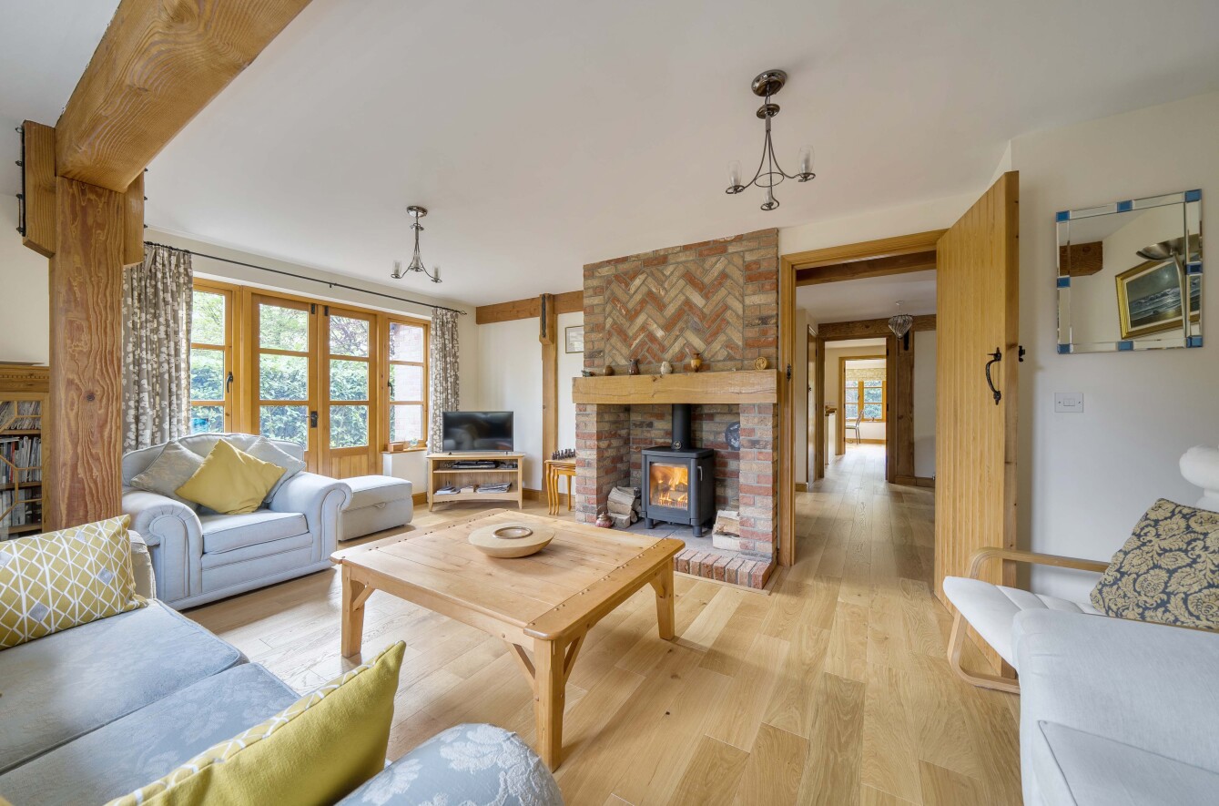 Dodds Lane, Swanmore, Southampton, Hampshire, SO32 - Charters