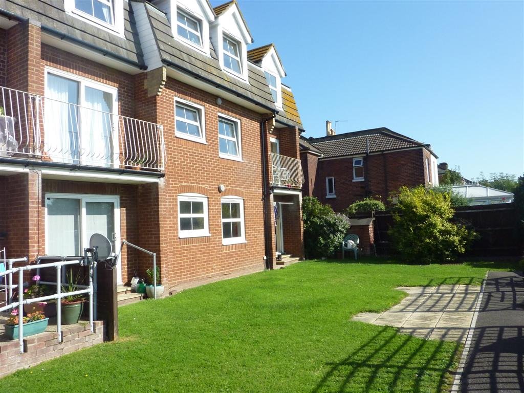Charlton Road, Southampton, Hampshire, SO15 - Charters