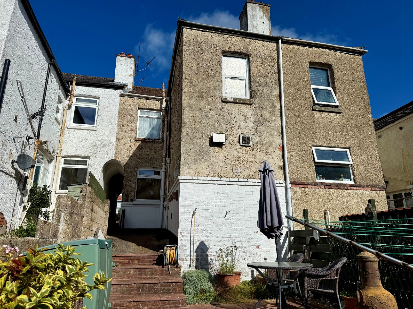 Broadlands Road, Swaythling, Southampton, SO17 - Charters