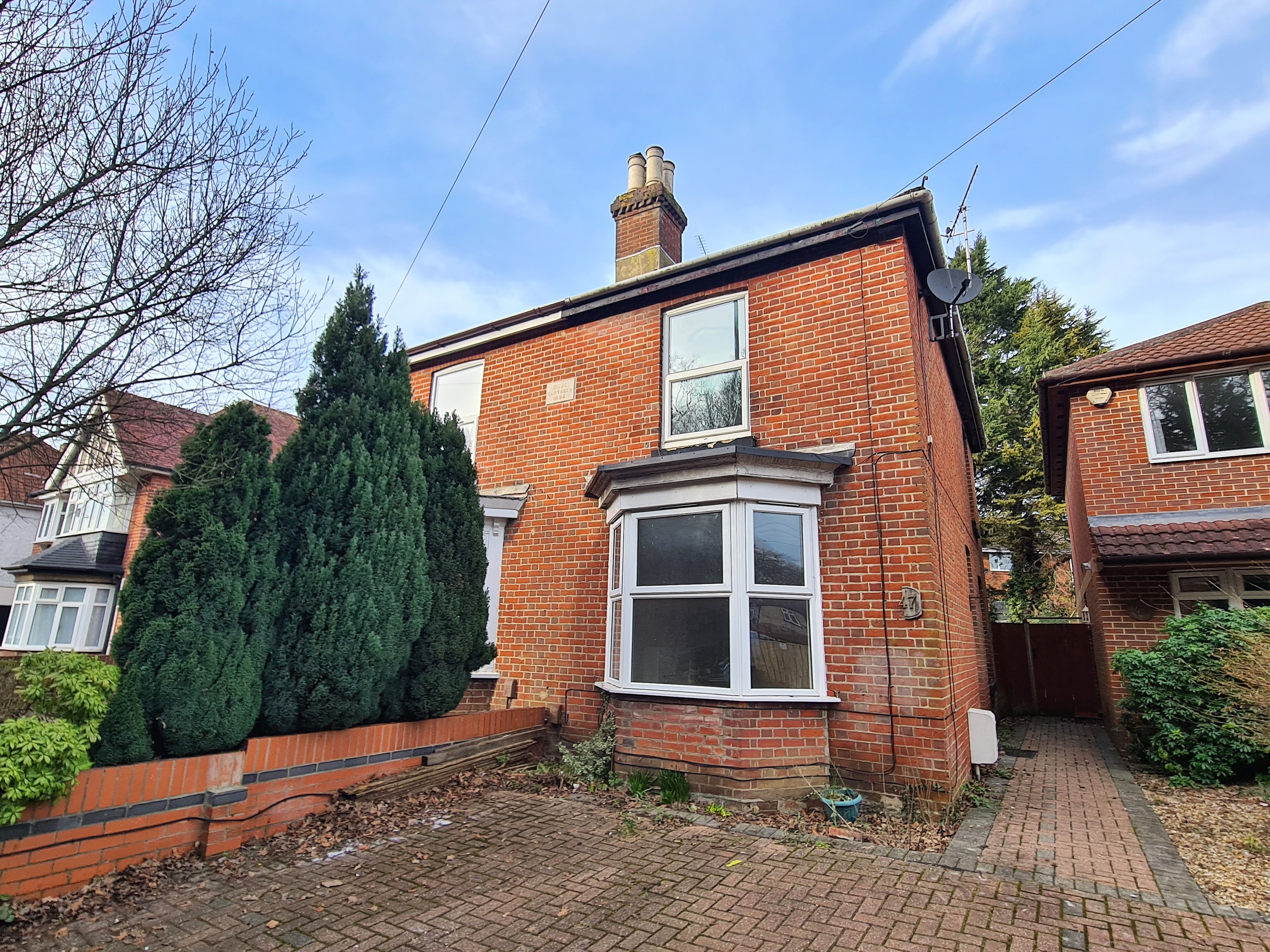 Burgess Road, Southampton, SO16 - Charters