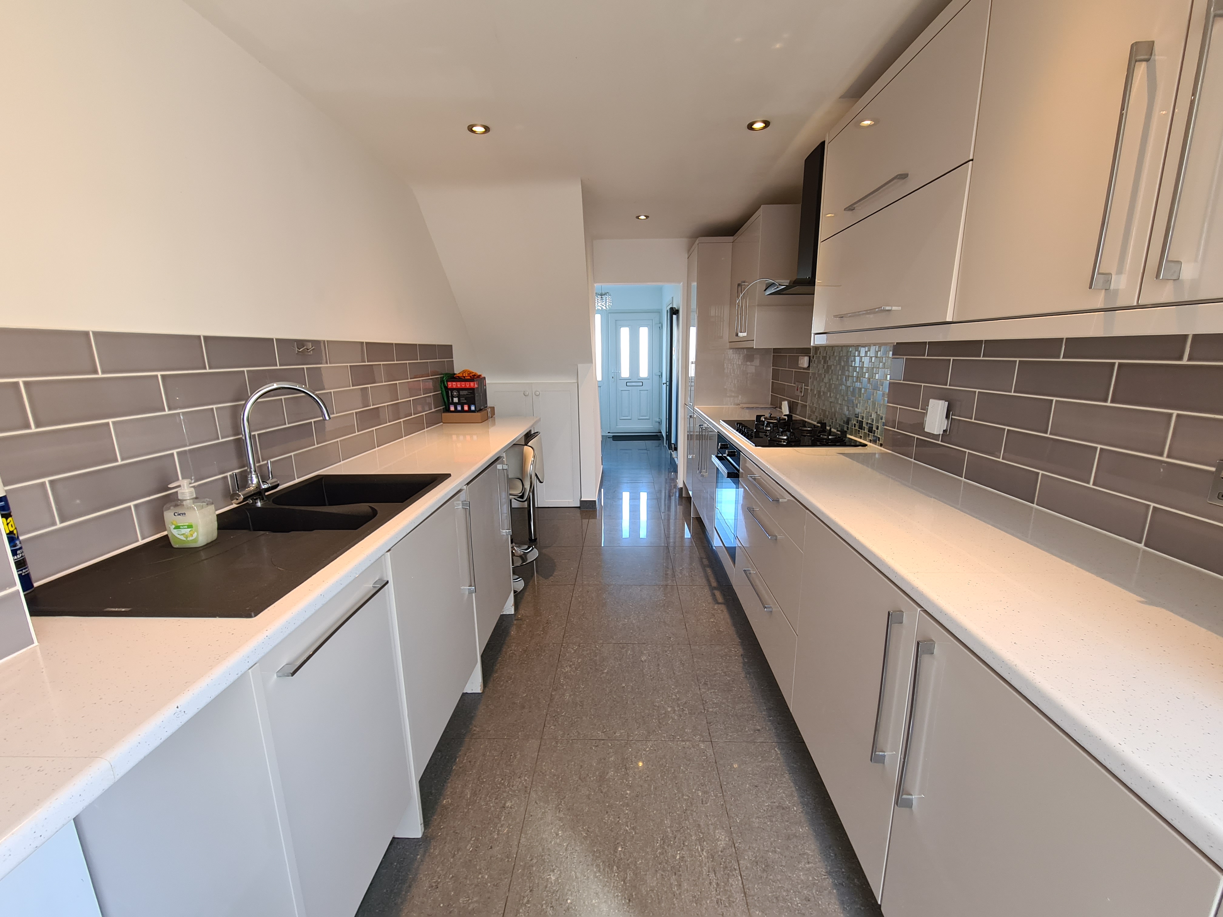 Mercury Close, Southampton, SO16 Mercury Close, Southampton, SO16 - Charters