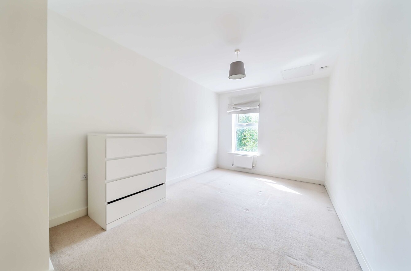 Lindoe Close, Banister Park, Southampton, Hampshire, SO15