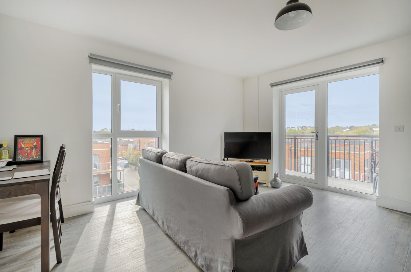 Meridian Way, Southampton, Hampshire, SO14