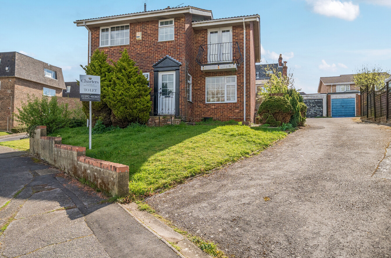 Freshfield Gardens, Waterlooville, Hampshire, PO7 - Charters