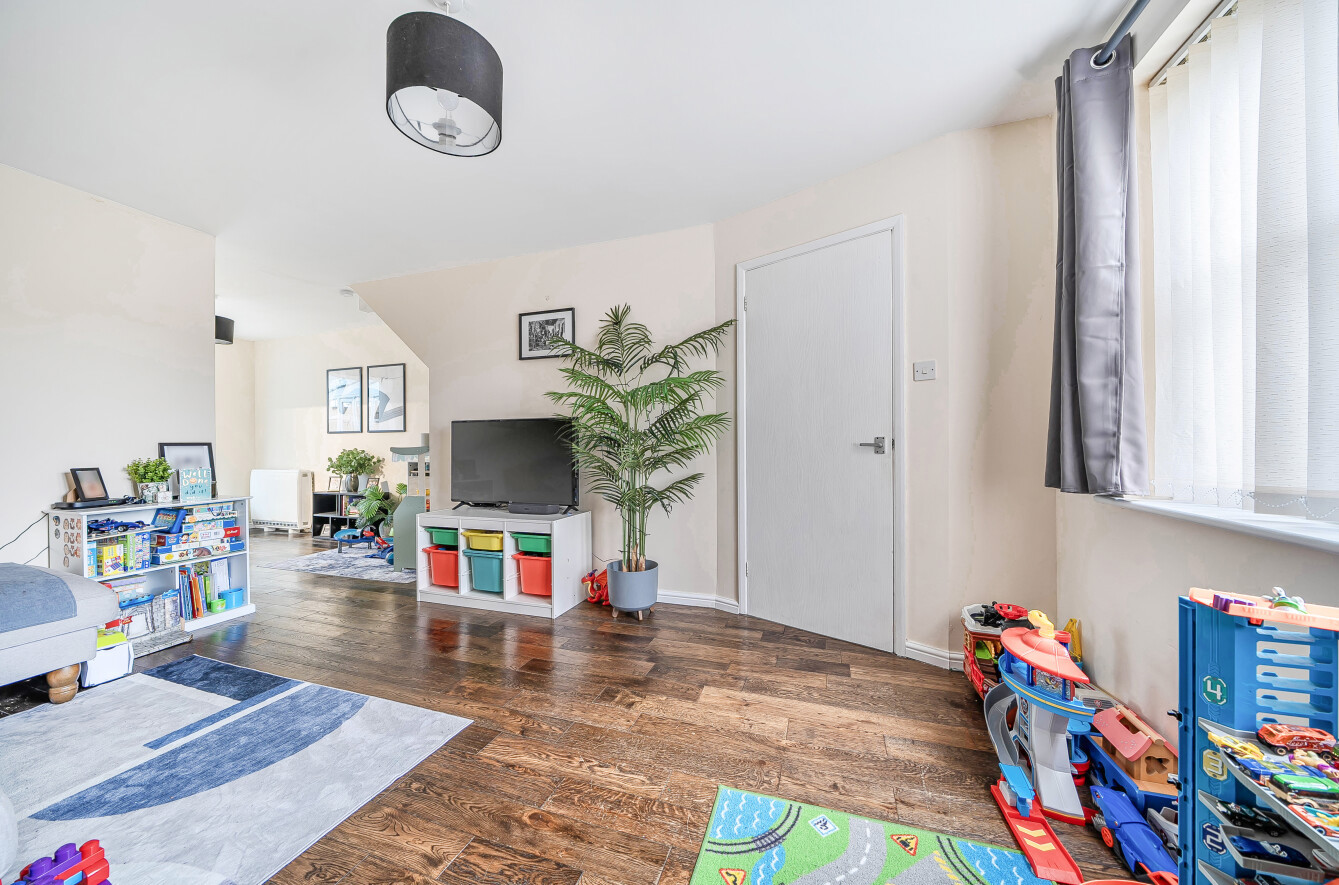 Godwin Crescent, Waterlooville, Hampshire, PO8