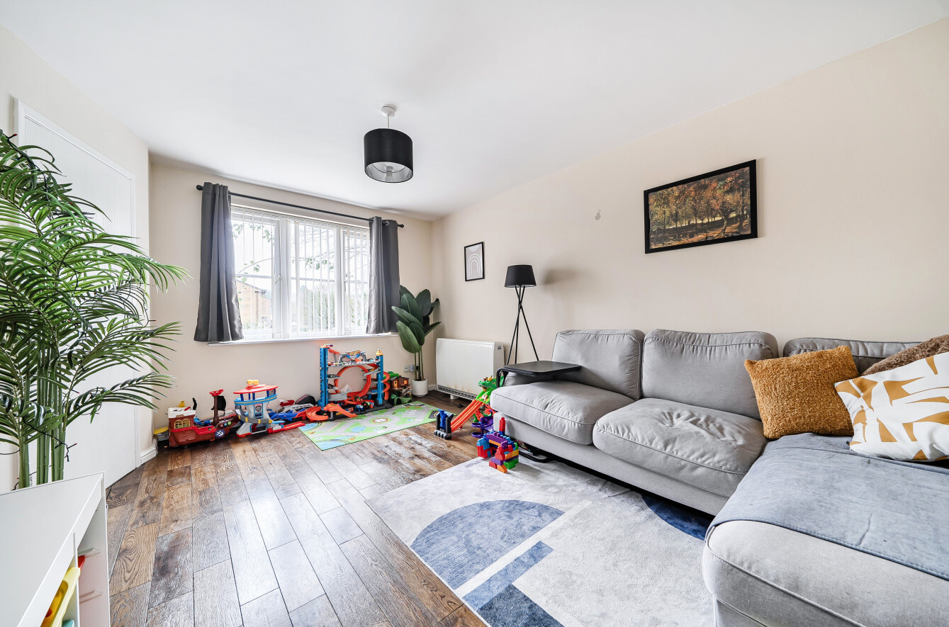 Godwin Crescent, Waterlooville, Hampshire, PO8