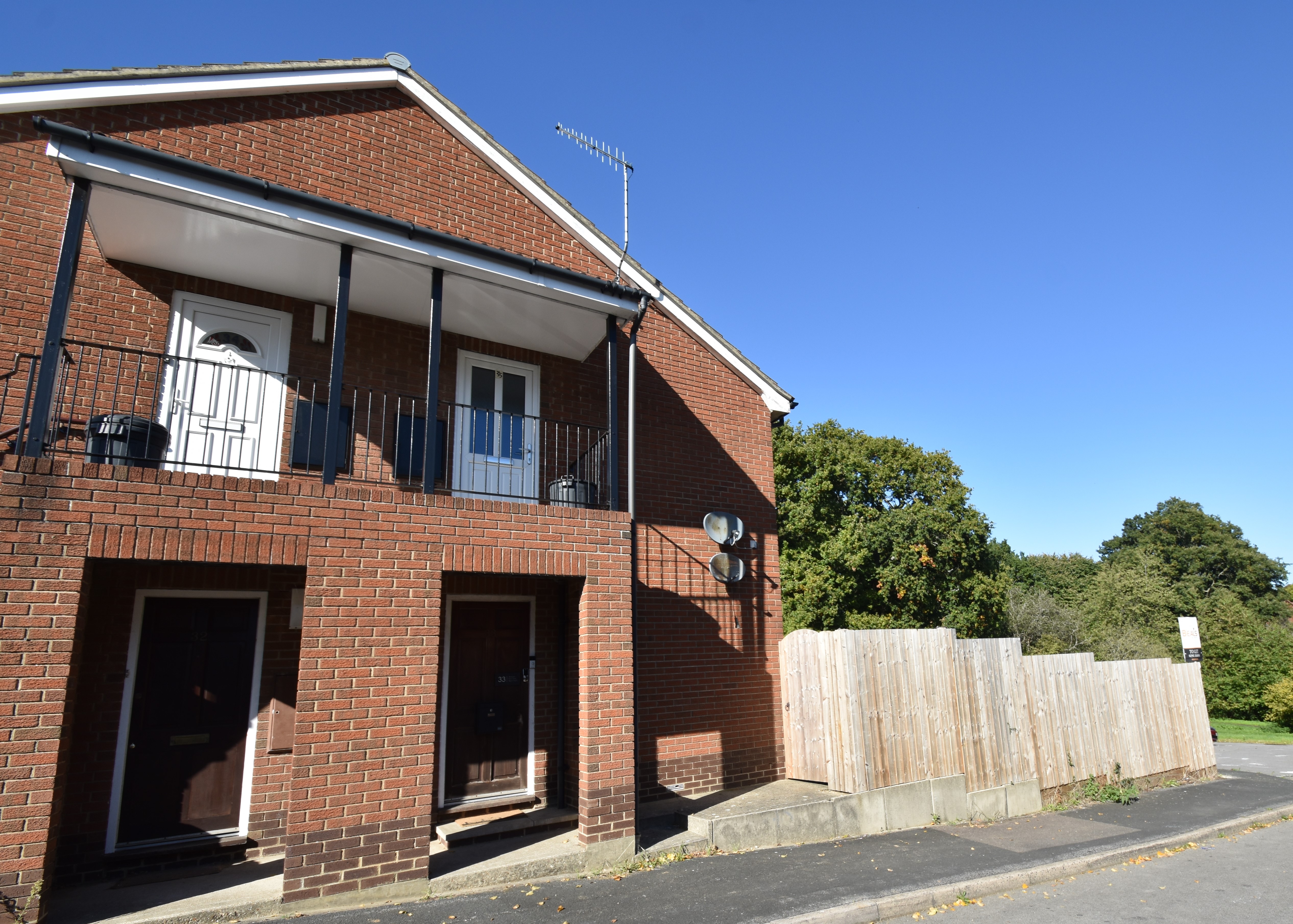 Arragon Court, Waterlooville, PO7 - Charters