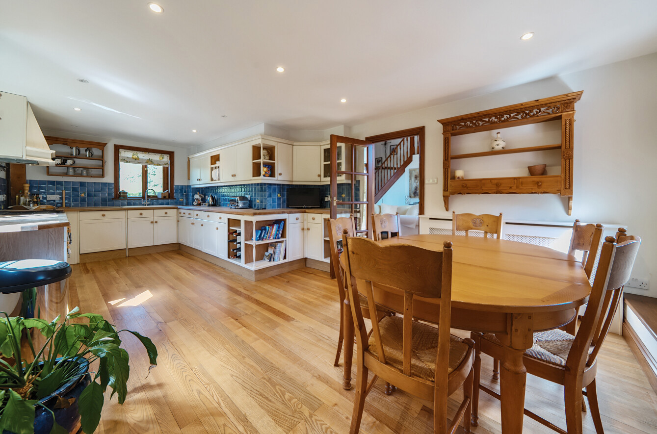 Anmore Road, Denmead, Waterlooville, Hampshire, PO7