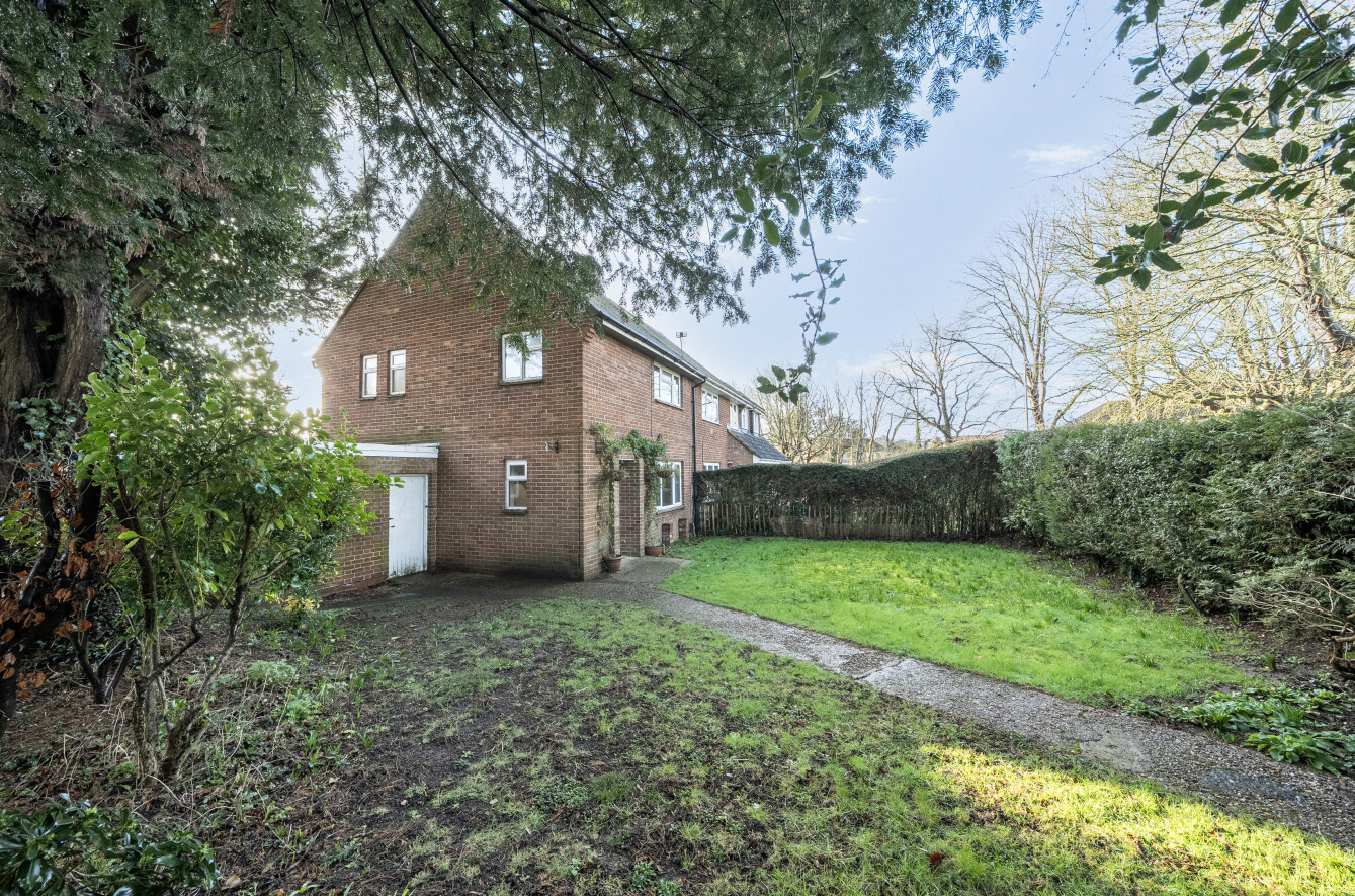 Bere Road, Denmead, Waterlooville, Hampshire, PO7
