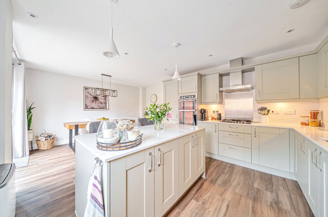 Pembers Farm Avenue, Fair Oak, Eastleigh, Hampshire, SO50