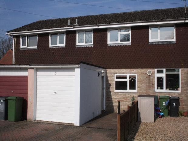 Northfield Close, Bishops Waltham, Southampton, Hampshire, SO32 - Charters