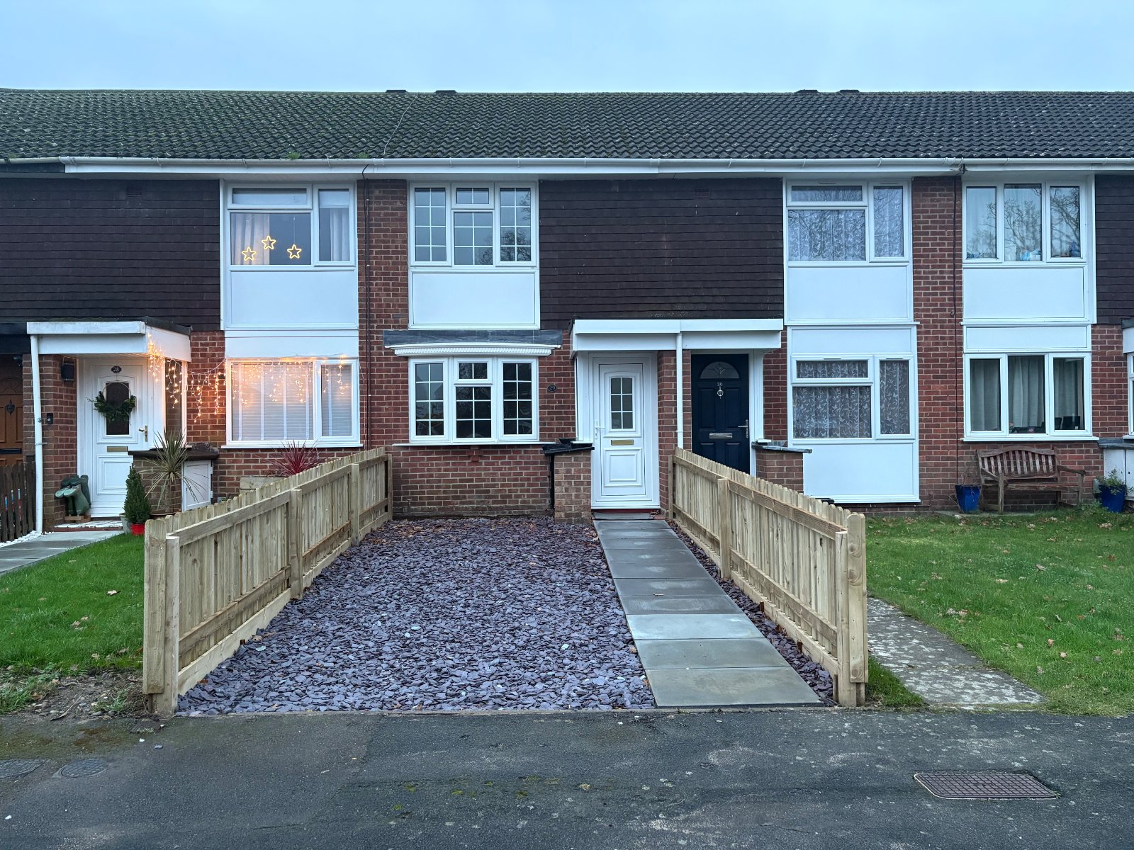 Bedford Close, Hedge End, Southampton, Hampshire, SO30 - Charters