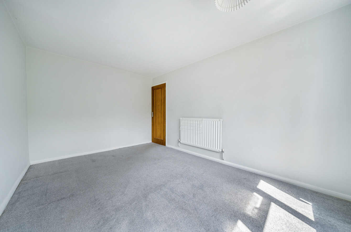 Cornwall Road, Townhill Park, Hampshire, SO18 - Charters