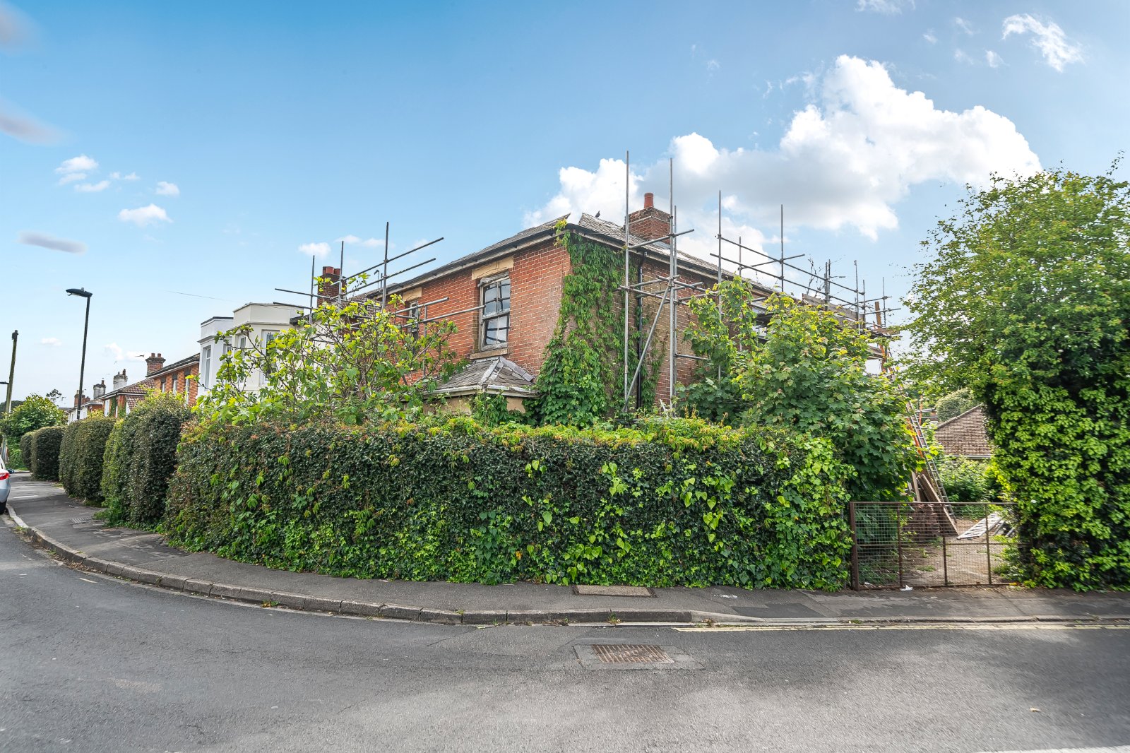 Dean Road, Southampton, Hampshire, SO18