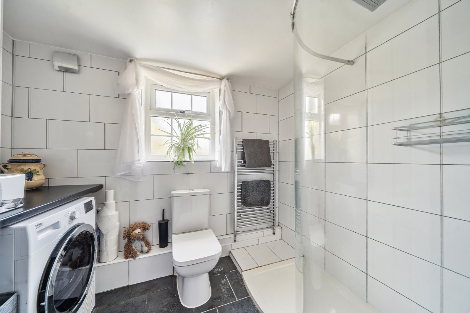 Commercial Street, Southampton, Hampshire, SO18