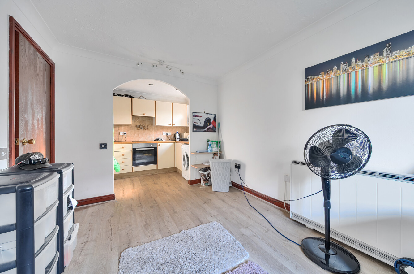 Portsmouth Road, Southampton, Hampshire, SO19
