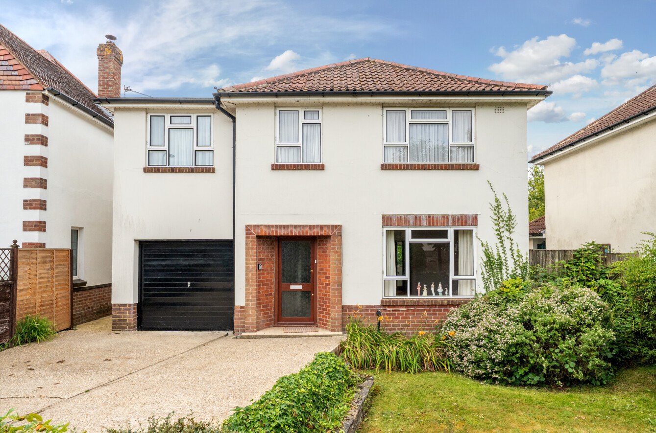 Douglas Crescent, Southampton, Hampshire, SO19