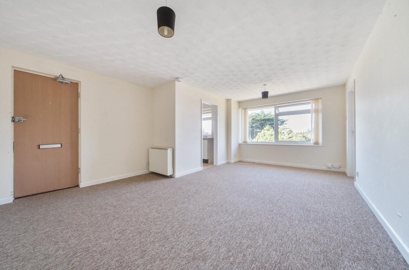 Deacon Road, Southampton, Hampshire, SO19 - Charters
