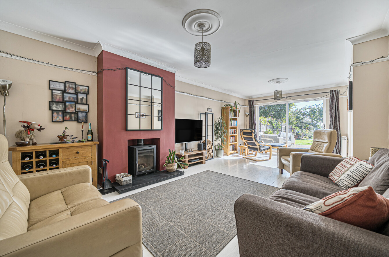 St. Aubins Avenue, Southampton, Hampshire, SO19