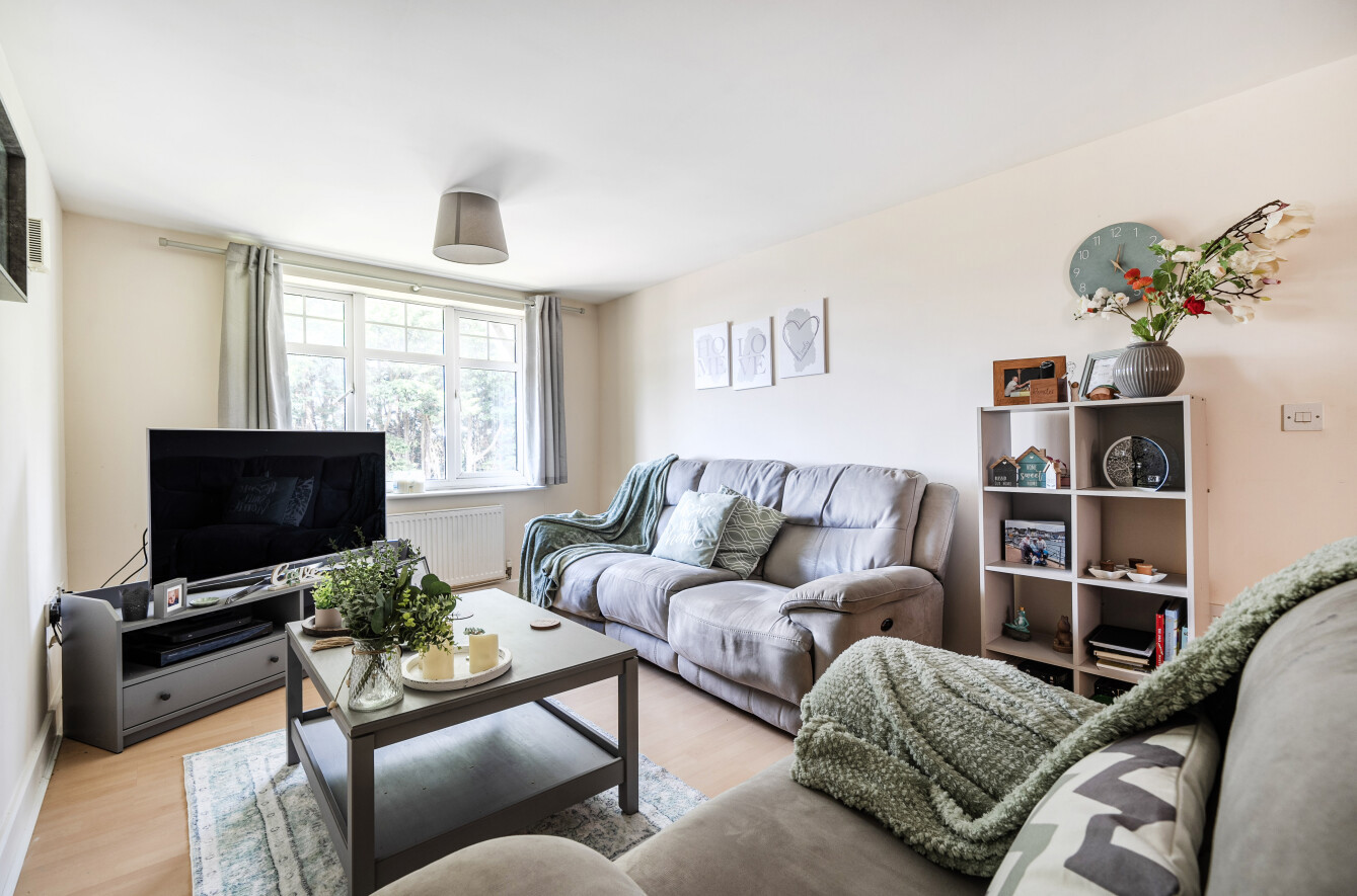 Cobbett Road, Southampton, Hampshire, SO18 - Charters