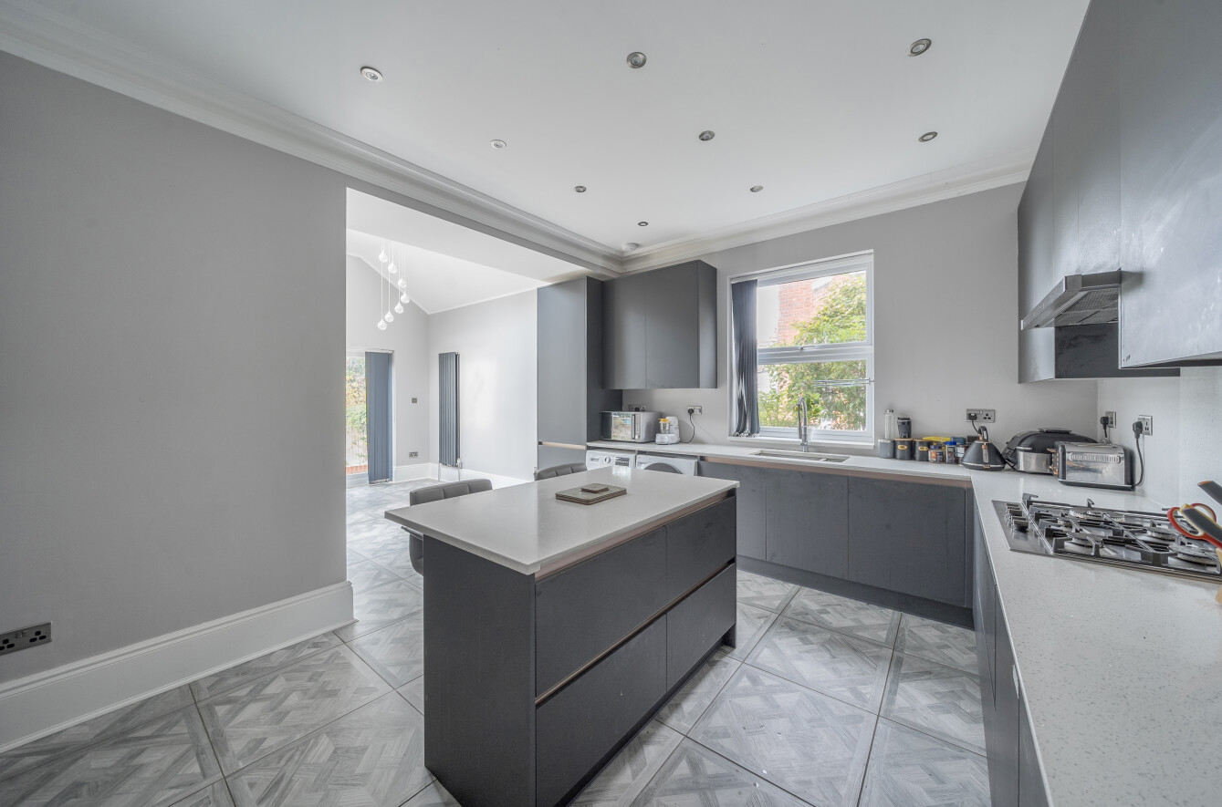 Cobbett Road, Southampton, Hampshire, SO18