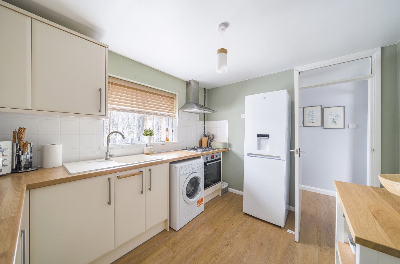 Dyneley Green, Townhill Park, Southampton, Hampshire, SO18 - Charters