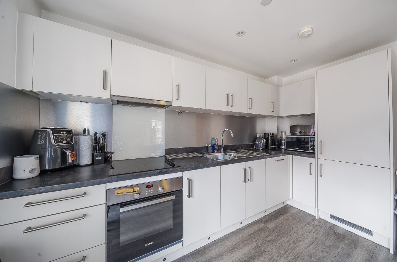 Capstan Road, Woolston, Southampton, Hampshire, SO19 - Charters