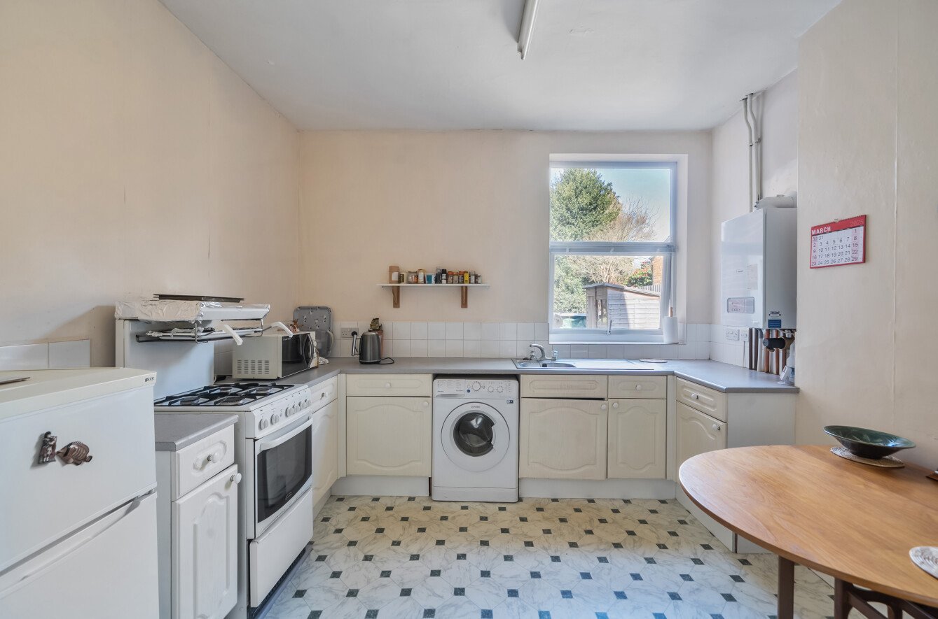 Obelisk Road, Woolston, Southampton, Hampshire, SO19