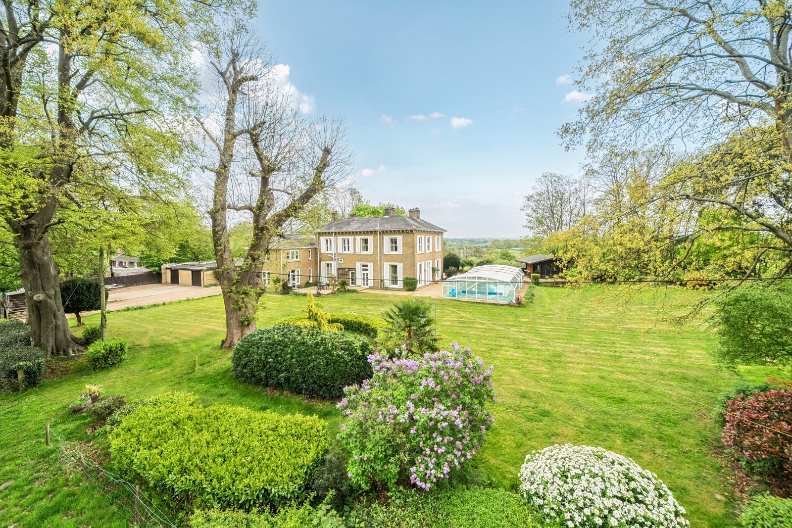 Quob Lane, West End, Southampton, Hampshire, SO30 - Charters