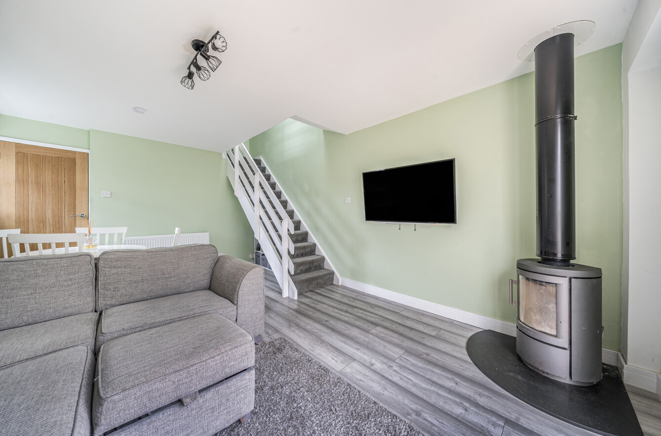 Shooters Hill Close, Southampton, Hampshire, SO19 - Charters