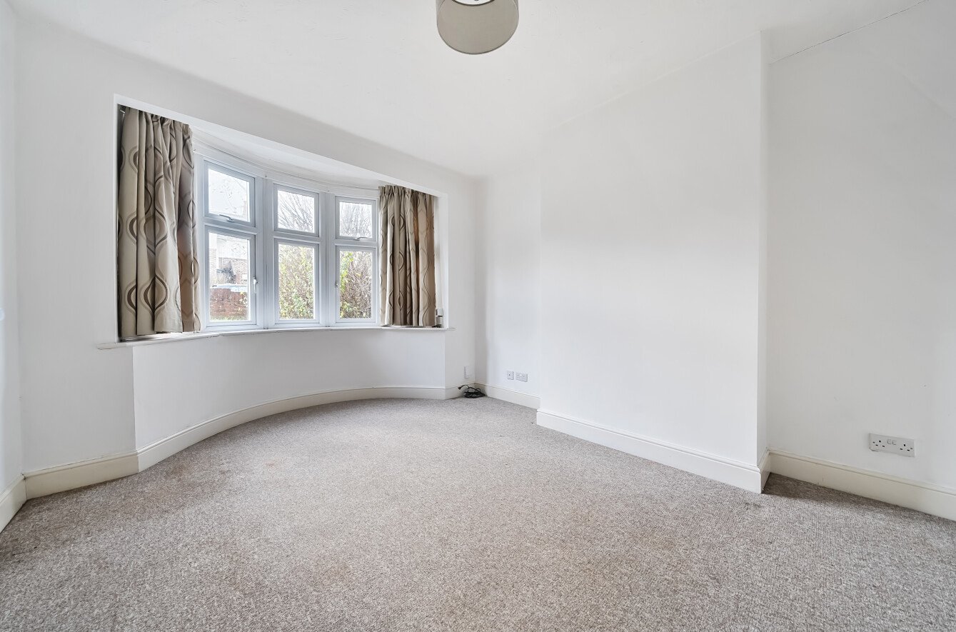 Chessel Crescent, Bitterne, Southampton, Hampshire, SO19 - Charters