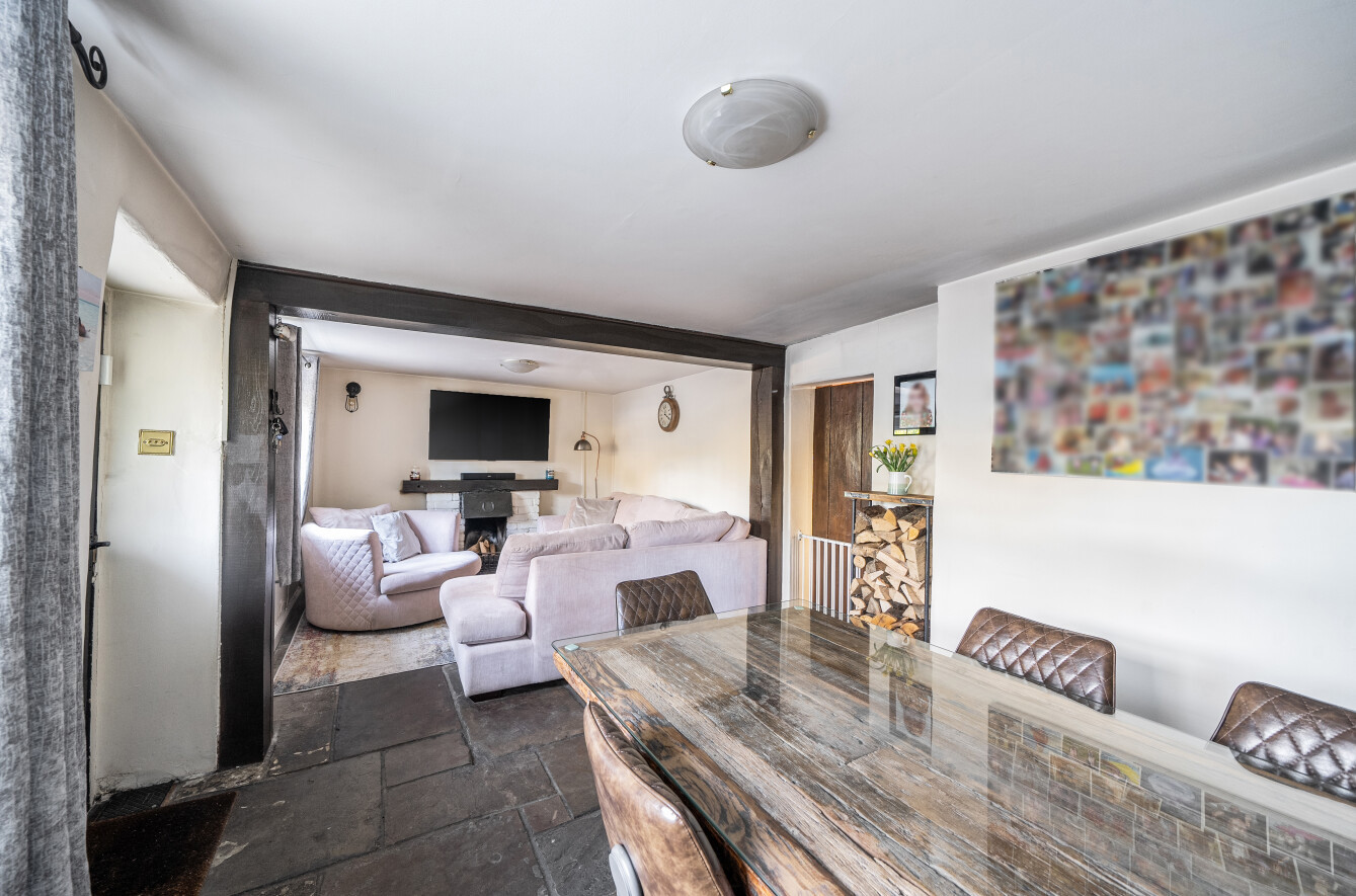 Moorhill Road, West End, Southampton, Hampshire, SO30