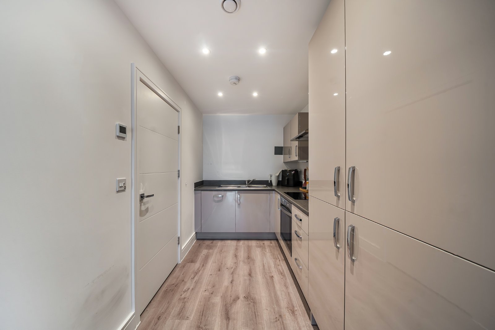 Thomas Blake Avenue, Southampton, Hampshire, SO14 Thomas Blake Avenue, Southampton, Hampshire, SO14 - Charters