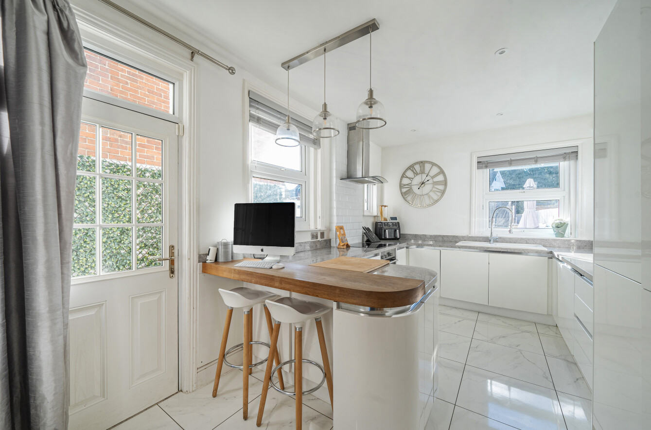 Englefield Road, Bitterne Manor, Southampton, Hampshire, SO18 - Charters