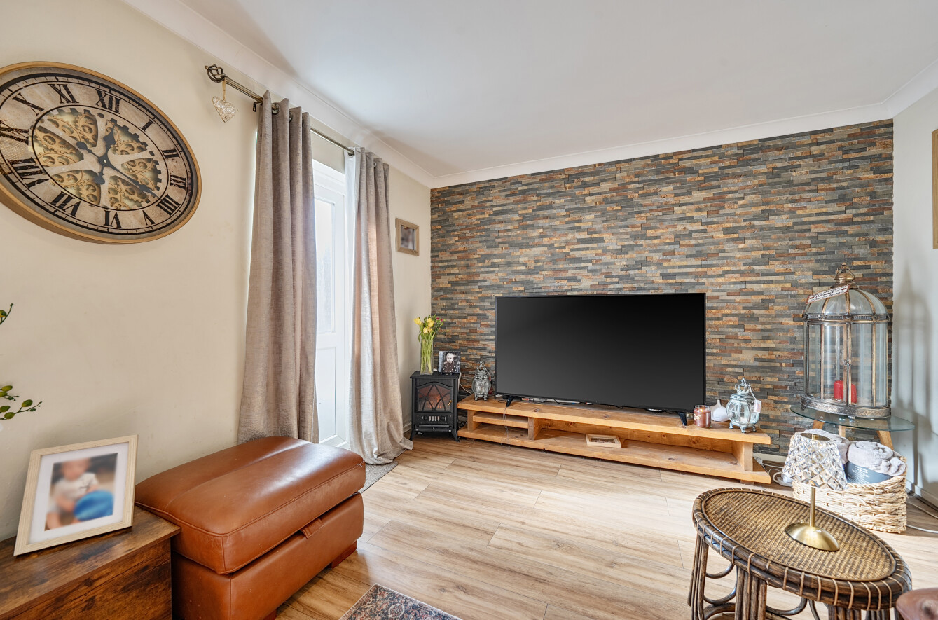 Cambridge Green, Chandler's Ford, Hampshire, SO53