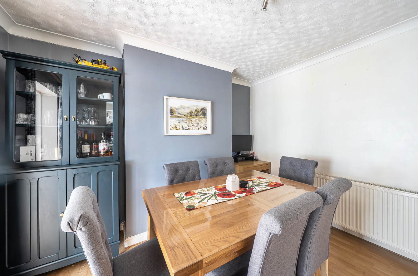 Cleveland Road, Midanbury, Southampton, Hampshire, SO18