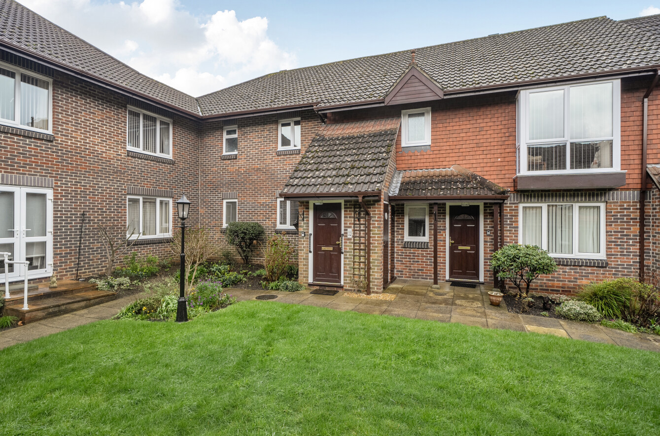 Sharon Road, West End, Southampton, Hampshire, SO30