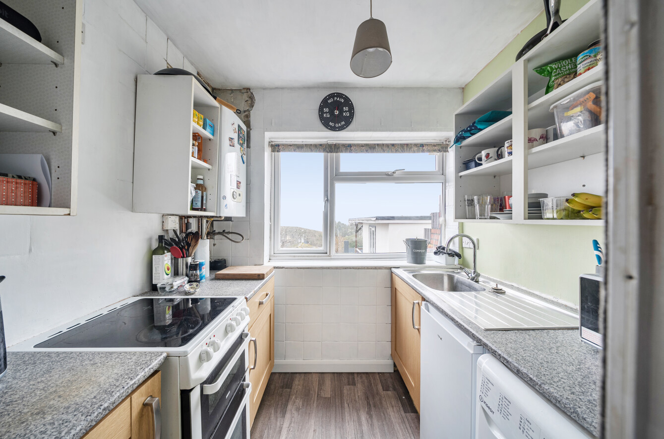 Gainsford Road, Bitterne, Southampton, Hampshire, SO19 - Charters