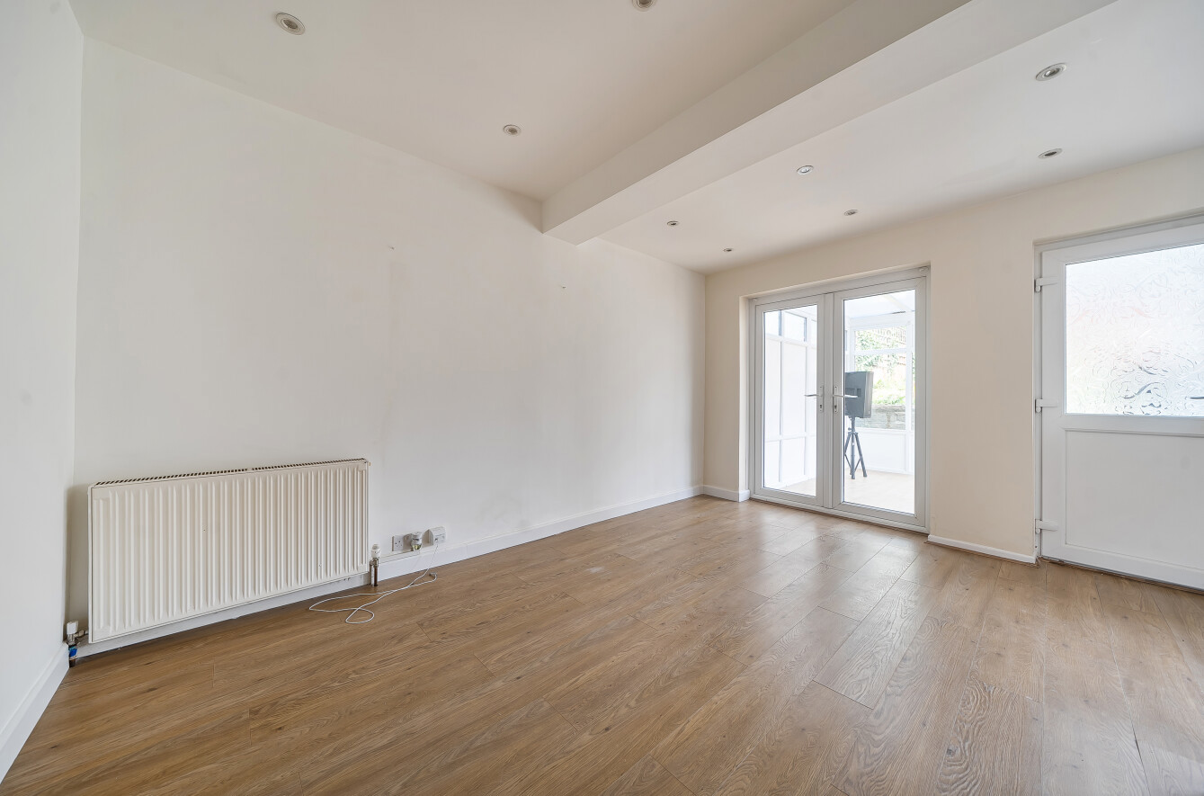 Woodmill Lane, Bitterne Park, Southampton, Hampshire, SO18 Woodmill Lane, Bitterne Park, Southampton, Hampshire, SO18 - Charters