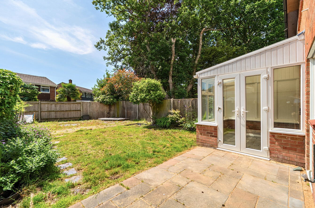 The Glade, Fareham, Hampshire, PO15 - Charters