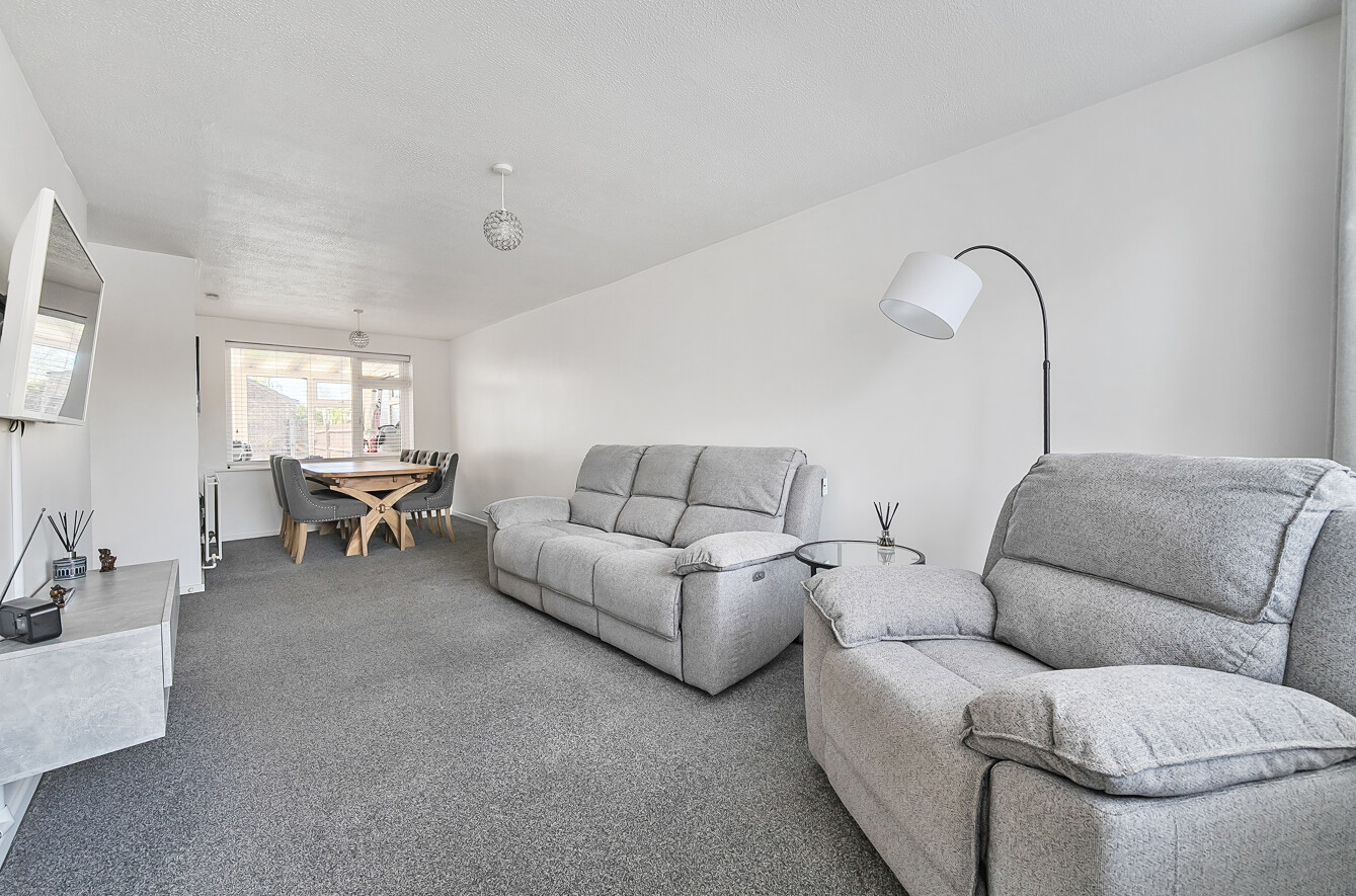 Vixen Close, Fareham, Hampshire, PO14 - Charters
