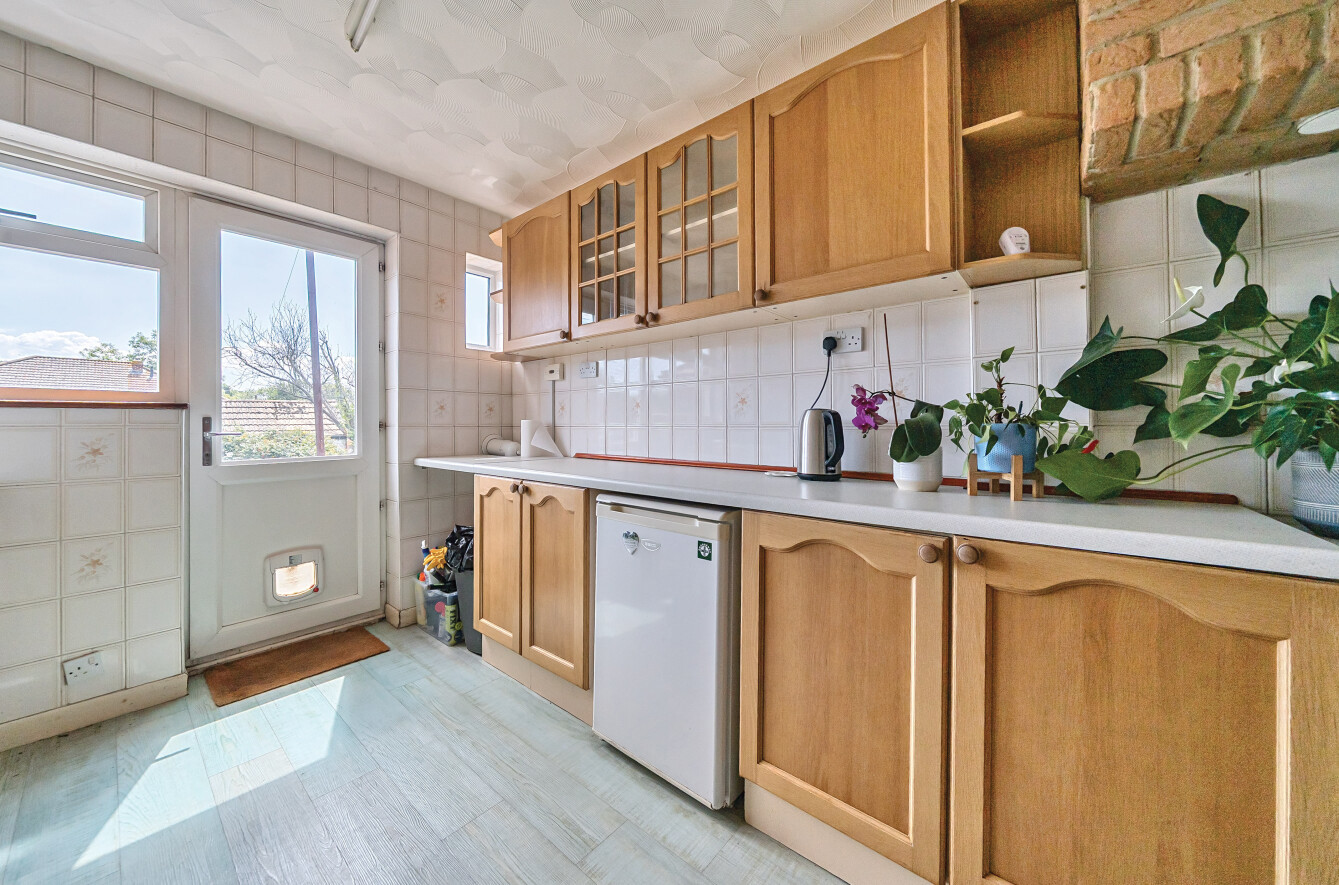 Marigold Close, Fareham, Hampshire, PO15 - Charters