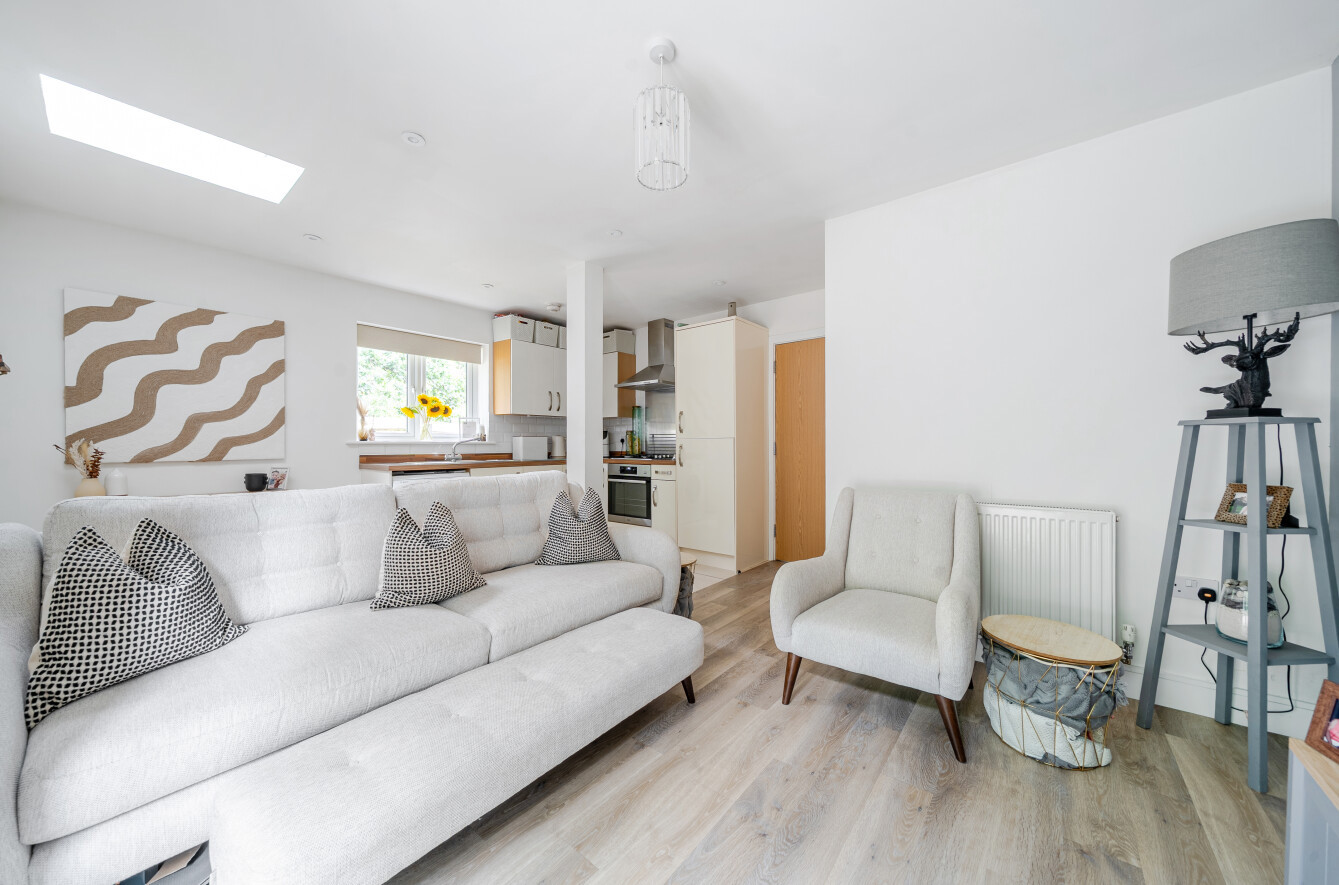 Westley Grove, Fareham, Hampshire, PO14 - Charters
