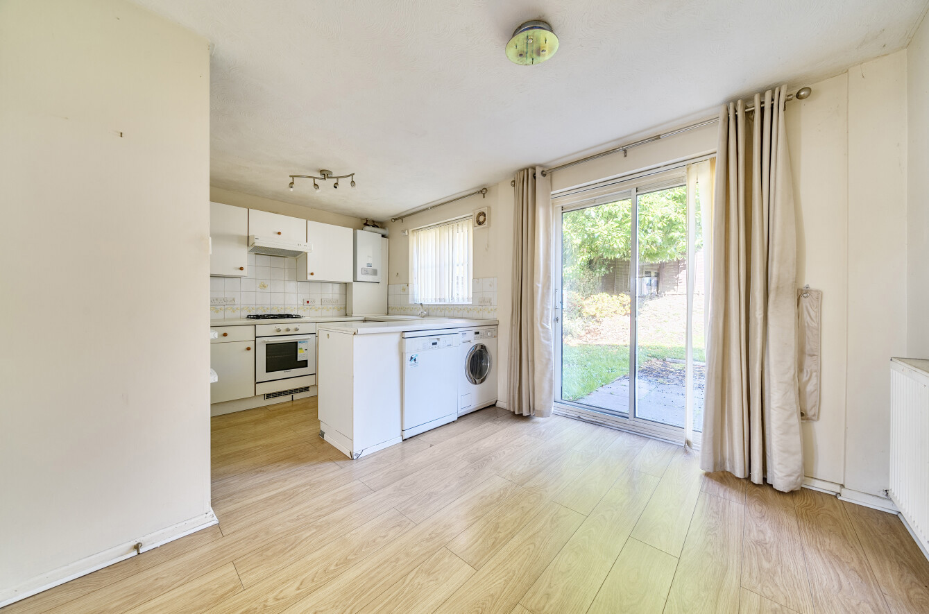 Parry Close, Portsmouth, PO6