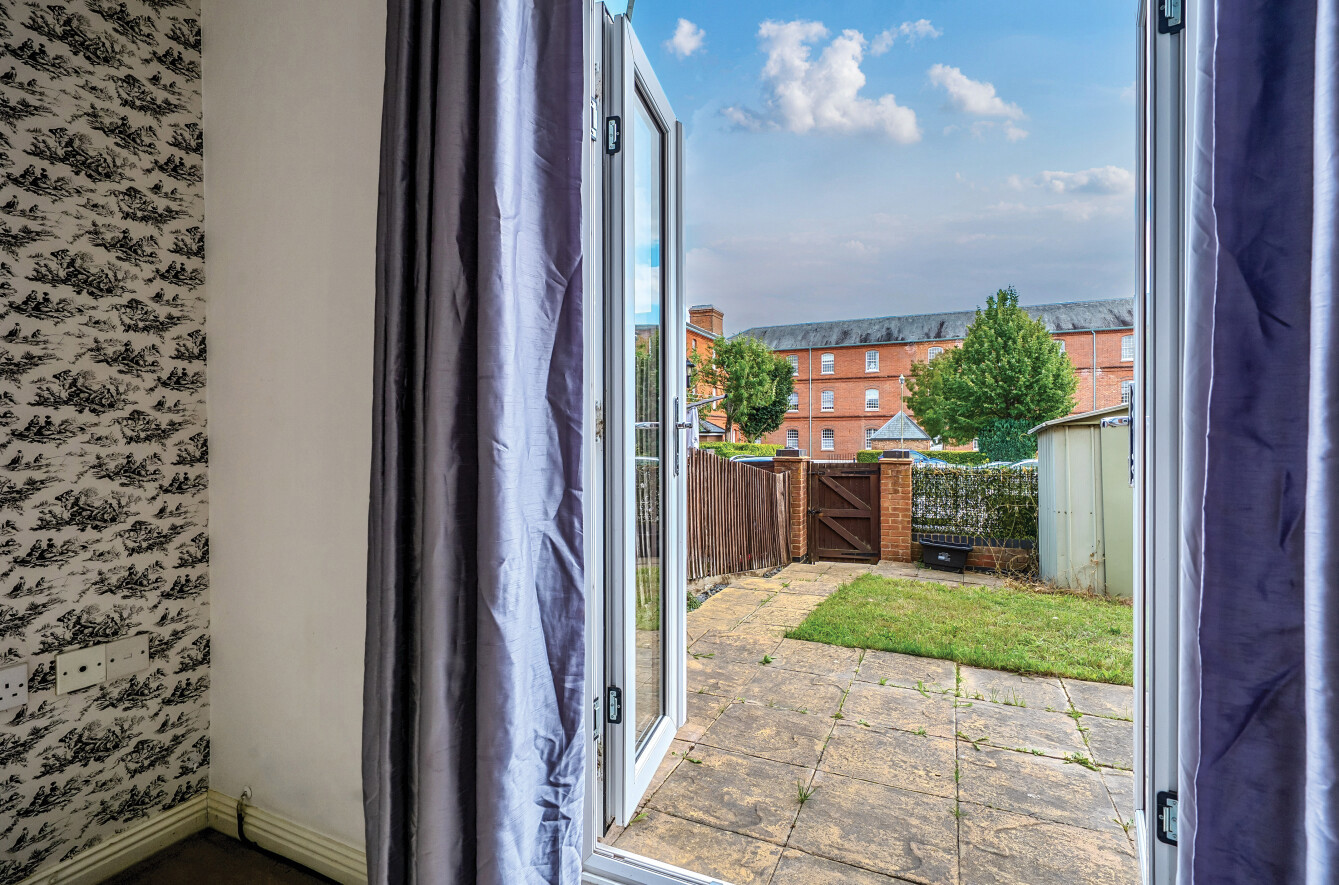 Knowle Avenue, Knowle, Fareham, Hampshire, PO17