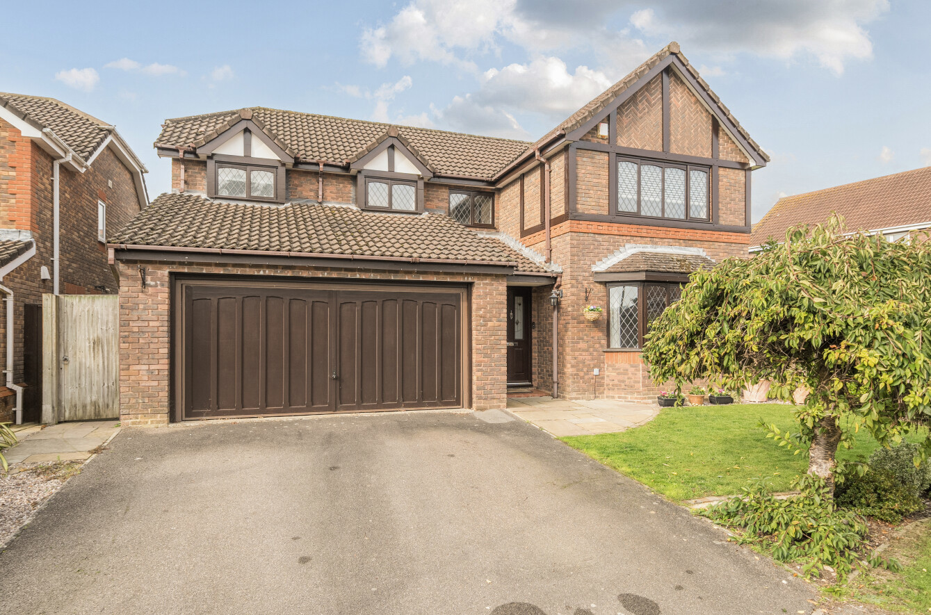 William Price Gardens, Fareham, Hampshire, PO16