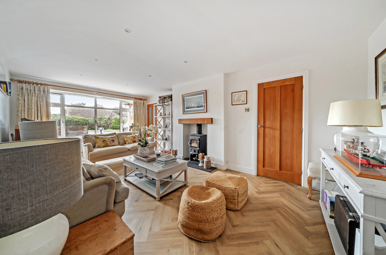 Haven Crescent, Hill Head, Hampshire, PO14